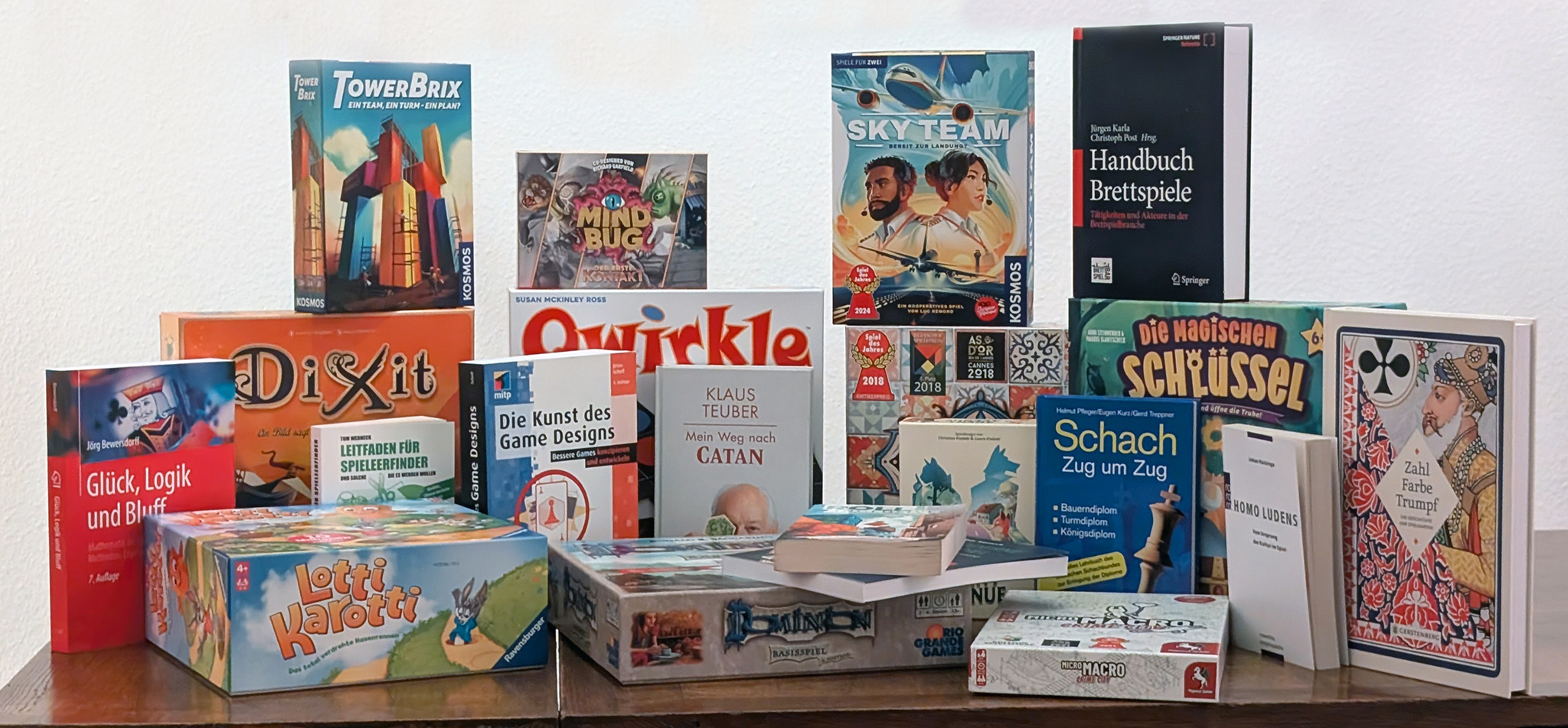 Gespendete Bücher und Spiele. Foto: Spiel und Kultur